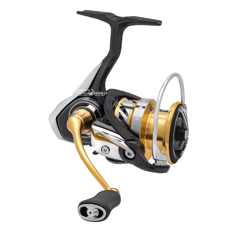 Fishing knot tool-Daiwa Exceler LT Reels