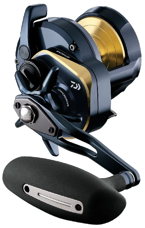 Fishing tackle roller bag-Daiwa Saltiga 15 Jigging Reel