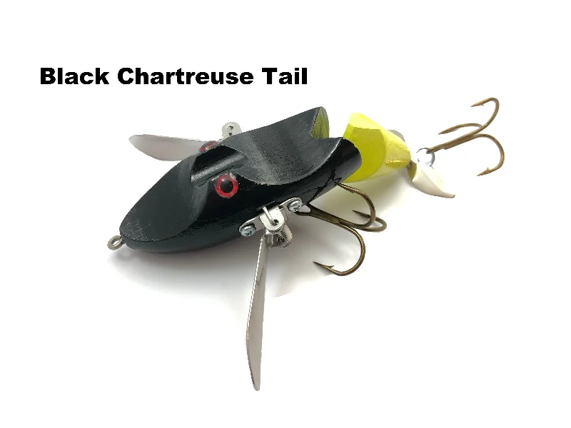 Black Chartreuse Tail